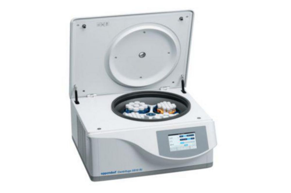 Centrifugeuse 5910 Ri (IVD) avec rotor S-4xUniversal, avec nacelles universelles, adaptateurs pour tubes et plaques