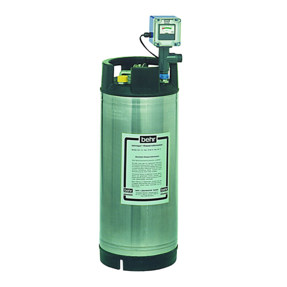 Mixed-bed ion exchanger made of stainless steel, complete with conductivity meter