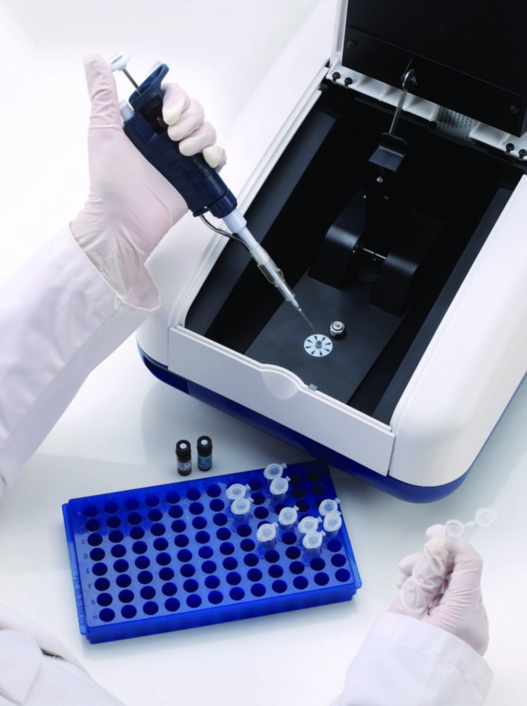 Spectrophotometer Genova Nano Spectrophotometer Genova Nano